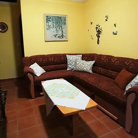 Apartment Cserkei Nyaralo *